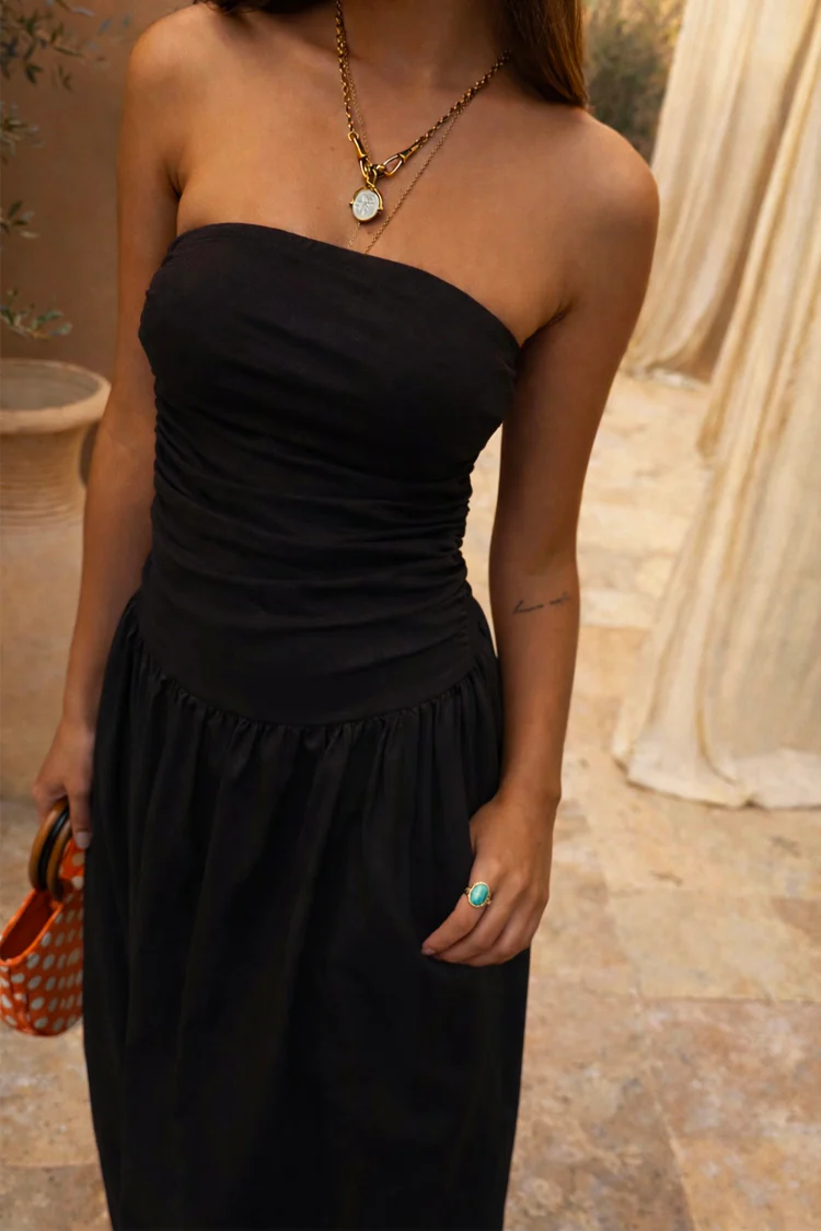 Black Lola Mid-axi Dress - Image 7