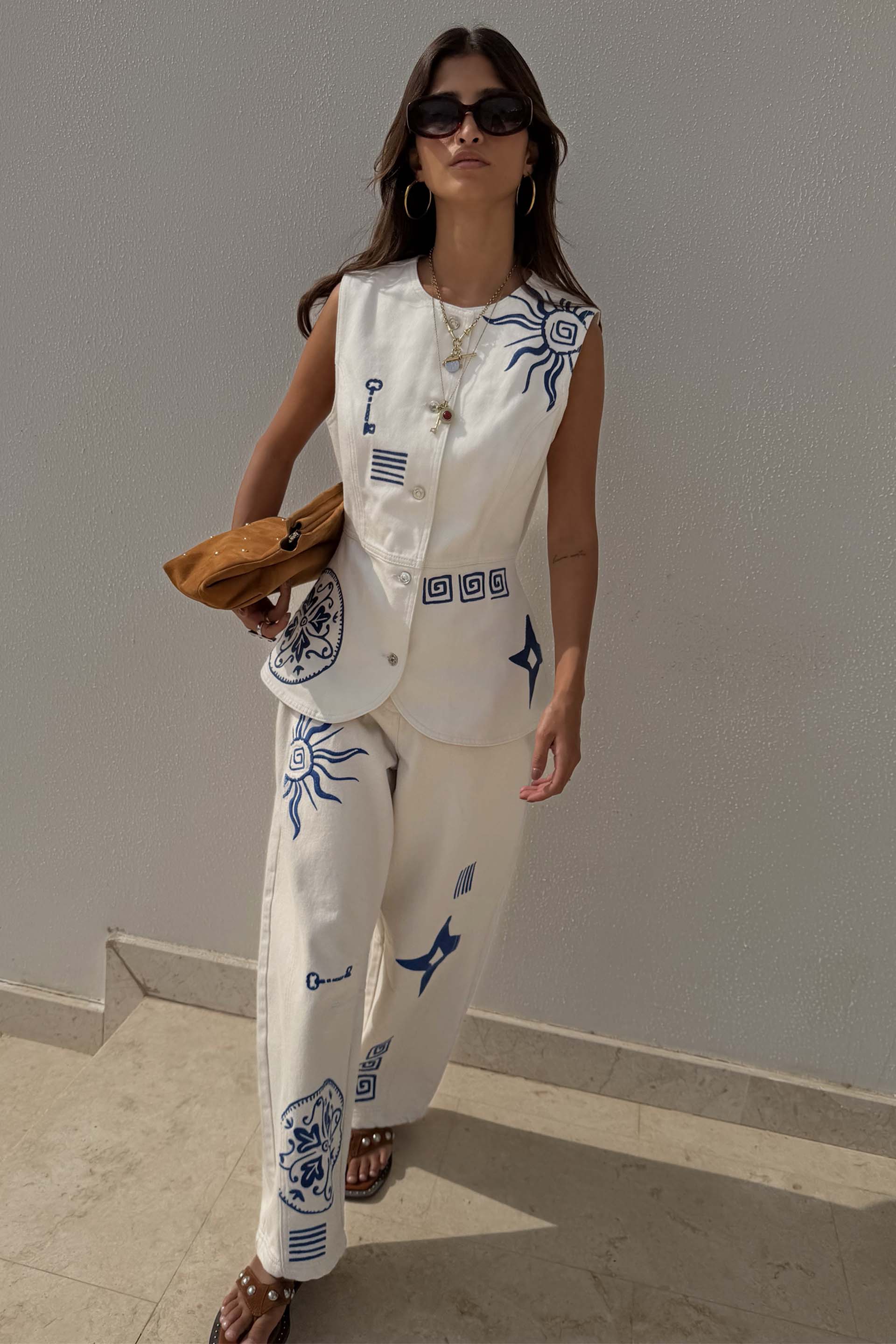 Dolce Vita Embroidered Denim Waistcoat - Image 4