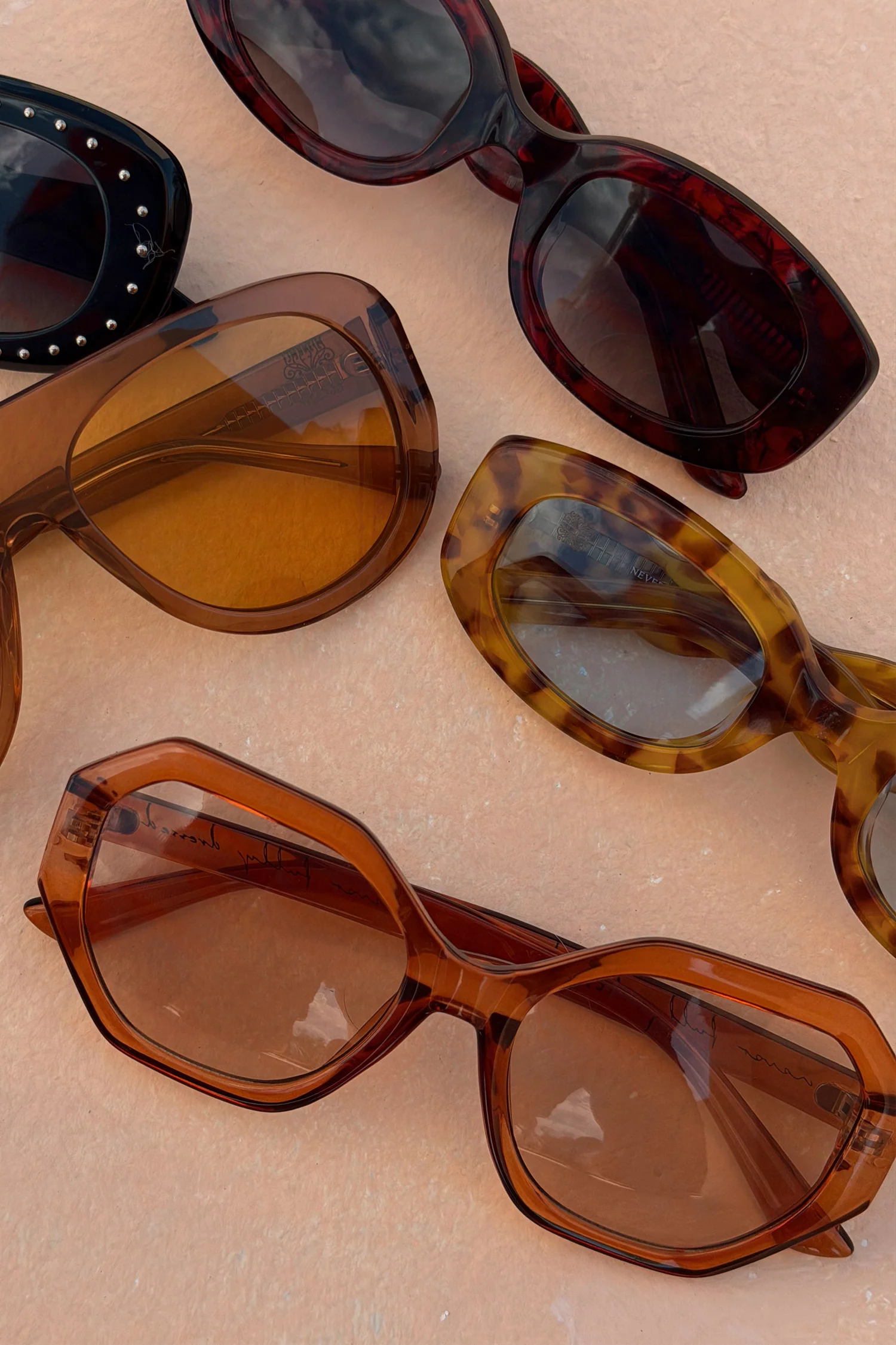 Hexagon Orange Sunglasses - Image 3