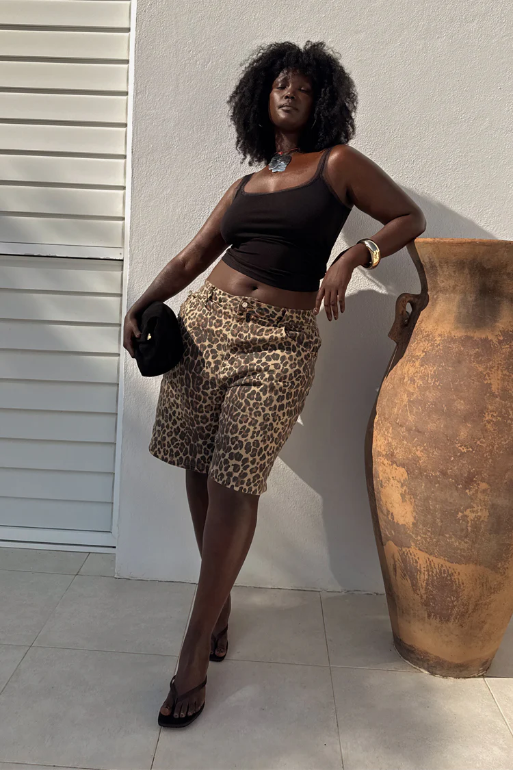 Leopard Lucia Scallop Pocket Long Shorts - Image 2
