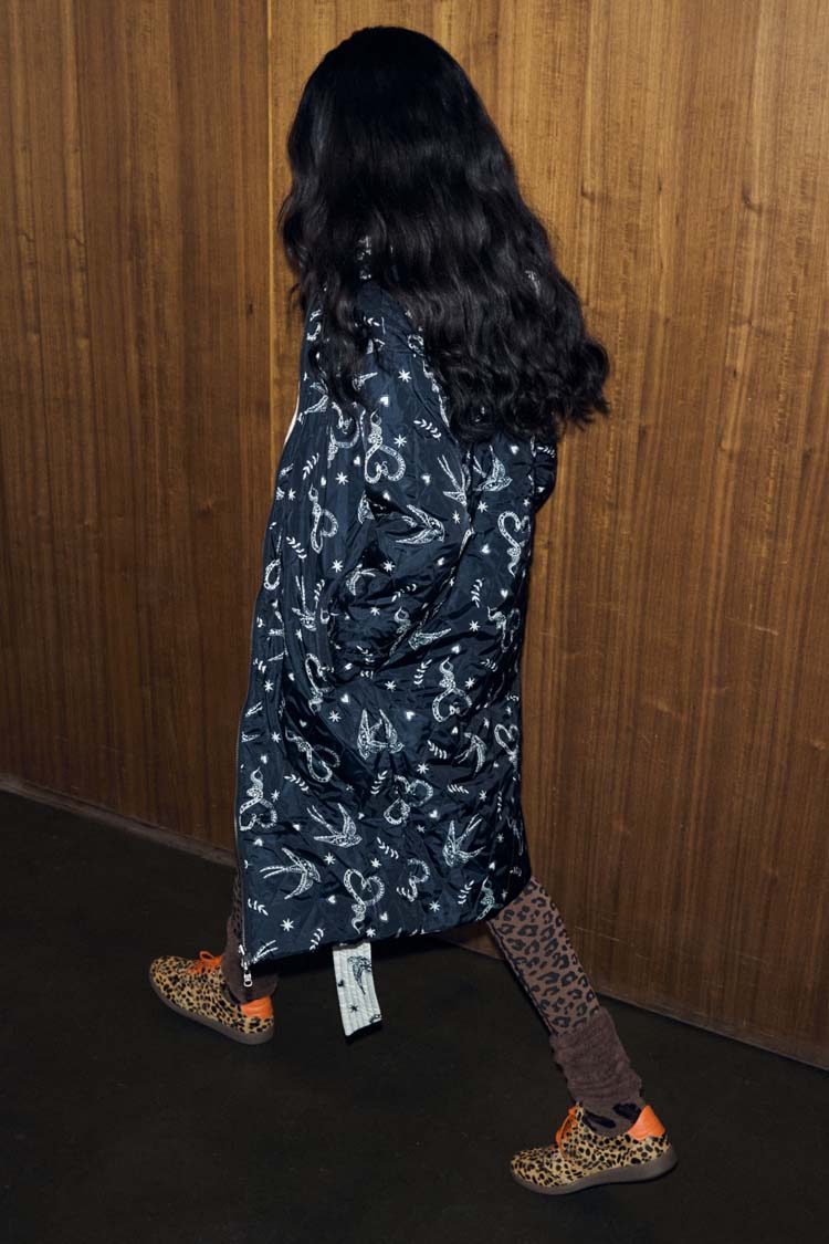 Mono Swallow Romance Reversible Coat - Image 6